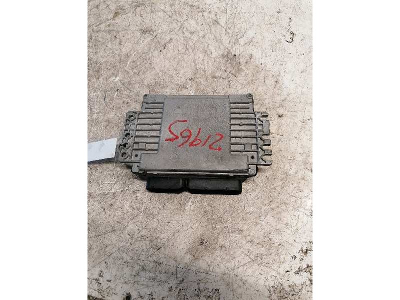 Recambio de centralita motor uce para nissan micra (k12e) acenta referencia OEM IAM MEC37300 MEC37300F27518 