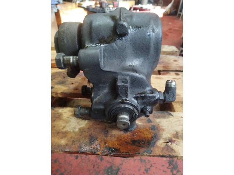 Recambio de caja direccion para volvo trucks b 12 b12ble (340cv) referencia OEM IAM 3177205 70321674 8098955696