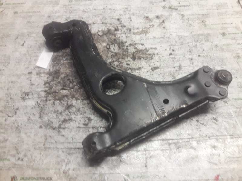 Recambio de brazo suspension inferior delantero derecho para opel astra gtc cosmo referencia OEM IAM   