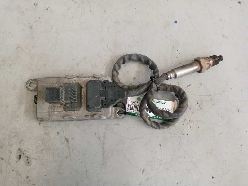 Recambio de sensor noxe para mercedes-benz actros bm 963.xxx 2-achser referencia OEM IAM A0111537128  