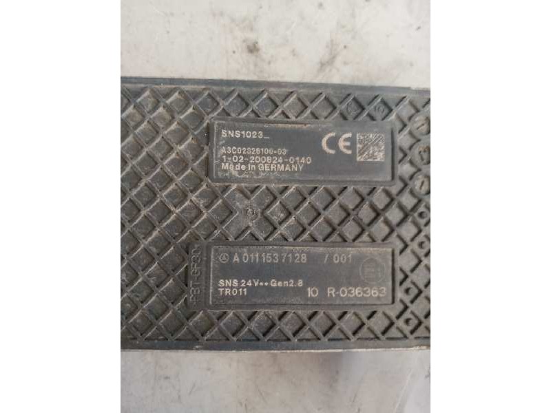 Recambio de sensor noxe para mercedes-benz actros bm 963.xxx 2-achser referencia OEM IAM A0111537128  