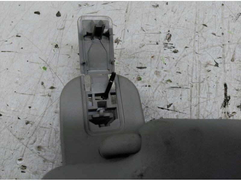 Recambio de parasol derecho para renault vel satis (bj0) expression referencia OEM IAM 820000096  