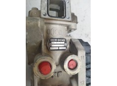 Recambio de valvula aire para iveco eurocargo 05.03  3.9 diesel referencia OEM IAM DX65C 504052063 504100604 2