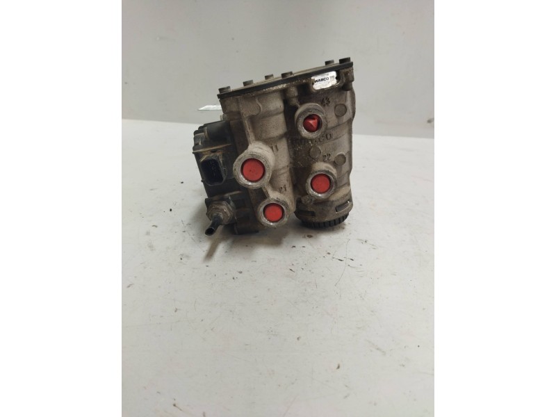 Recambio de valvula aire para daf trucks xf 106 480 referencia OEM IAM 1747137 4802040310 