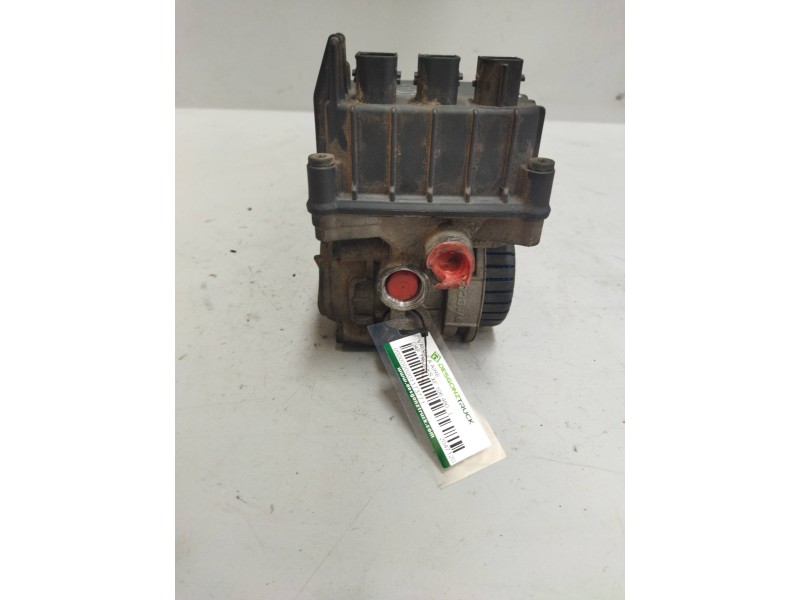 Recambio de valvula aire para daf trucks xf 106 480 referencia OEM IAM 2047120 48010660700 