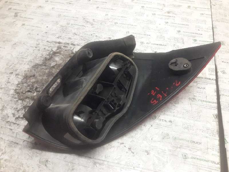 Recambio de piloto trasero izquierdo para renault laguna ii grandtour (kg0) dynamique referencia OEM IAM  6 PINS 