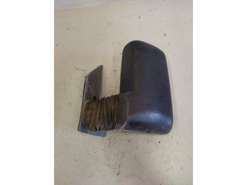 Recambio de retrovisor izquierdo para iveco daily combi referencia OEM IAM   