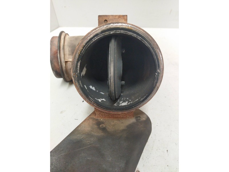 Recambio de caja mariposa para scania serie 4 (p/r 144 l) 14.2 diesel referencia OEM IAM 1374415  