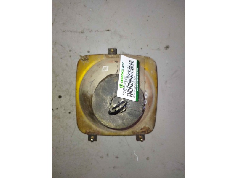 Recambio de faro izquierdo para » otros... pegaso 2323.26 referencia OEM IAM   