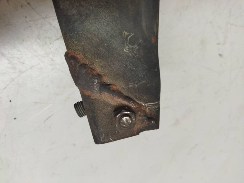 Recambio de caja mariposa para scania serie 4 (p/r 144 l) 14.2 diesel referencia OEM IAM 1374415  