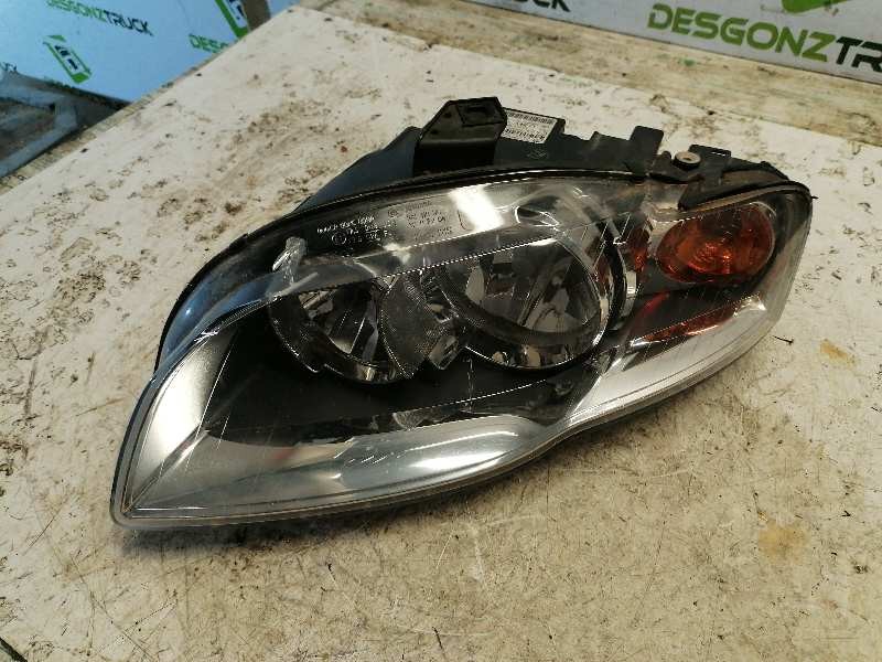 Recambio de faro izquierdo para audi a4 berlina (8e) 2.5 tdi quattro (132kw) referencia OEM IAM   