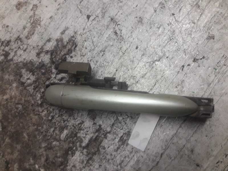 Recambio de maneta exterior trasera derecha para renault laguna ii grandtour (kg0) dynamique referencia OEM IAM 8200004747  