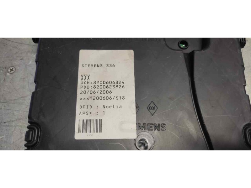 Recambio de caja reles / fusibles para renault scenic ii 1.5 dci diesel referencia OEM IAM 8200606824 8200623826 