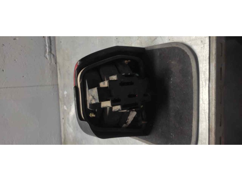 Recambio de piloto trasero izquierdo para volkswagen polo (801/803) boulevard berlina referencia OEM IAM   