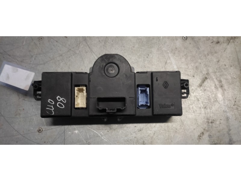 Recambio de mando climatizador para renault clio iii 1.2 16v referencia OEM IAM 69340020  