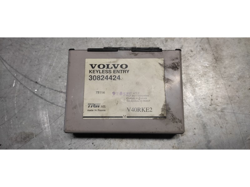 Recambio de modulo electronico para volvo s40 berlina 1.9 turbodiesel referencia OEM IAM 30824424  