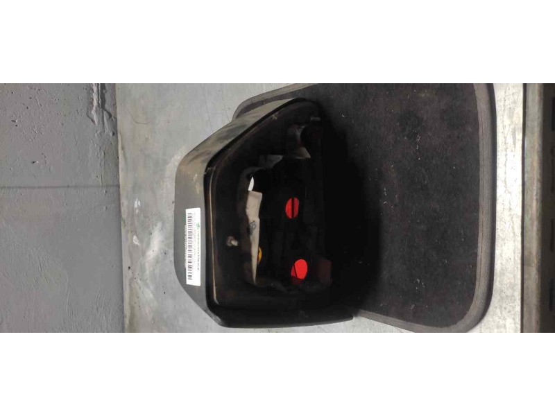 Recambio de piloto trasero derecho para volkswagen golf ii (191/193) cl referencia OEM IAM   