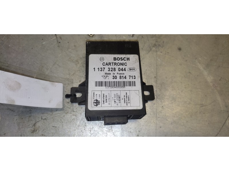 Recambio de modulo electronico para volvo s40 berlina 1.9 turbodiesel referencia OEM IAM 1137328044 16 PINS 