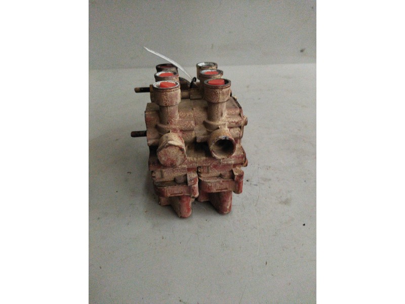 Recambio de valvula aire para iveco stralis (ad/at) 7.8 diesel referencia OEM IAM 4728801030  