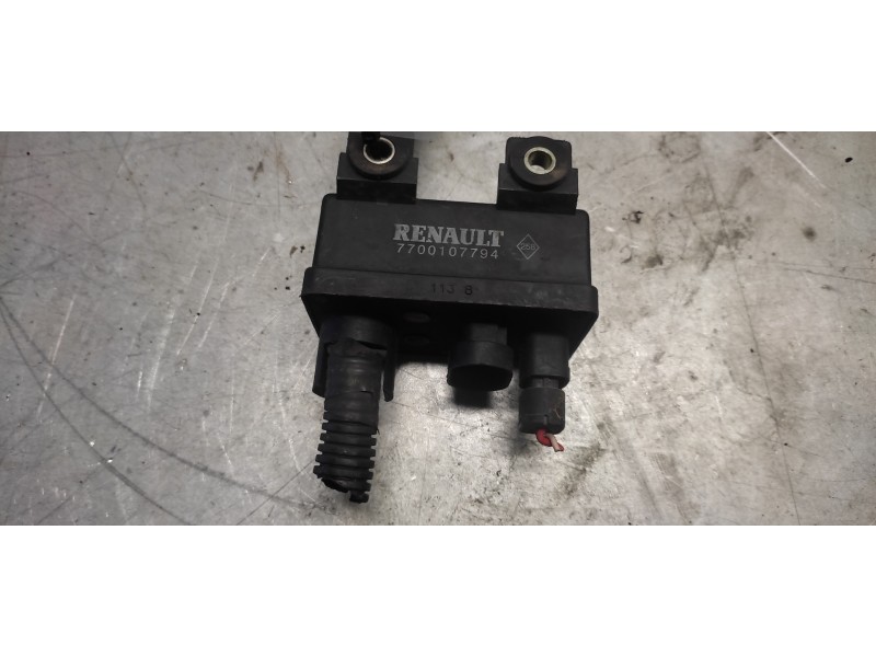 Recambio de caja precalentamiento para volvo s40 berlina 1.9 turbodiesel referencia OEM IAM 7700107794 NAGARES 