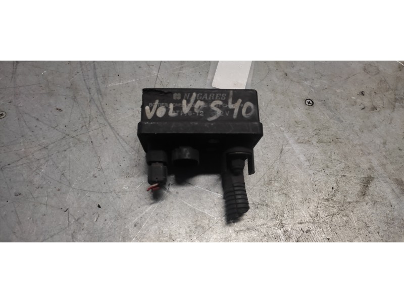 Recambio de caja precalentamiento para volvo s40 berlina 1.9 turbodiesel referencia OEM IAM 7700107794 NAGARES 