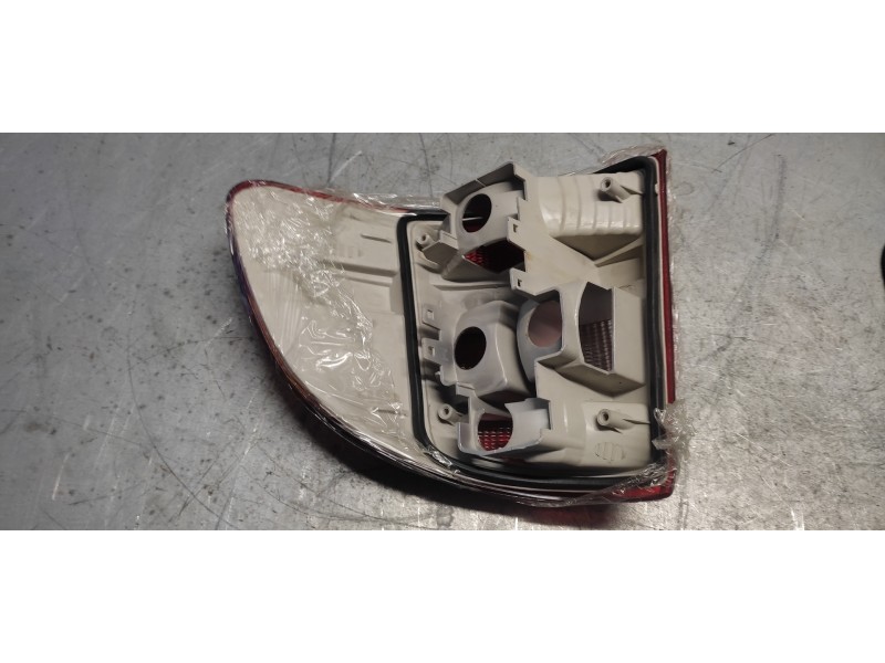 Recambio de piloto trasero izquierdo para opel astra f berlina básico referencia OEM IAM  NUEVO 