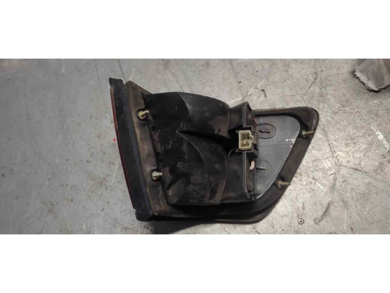 Recambio de piloto trasero derecho para daewoo espero -- referencia OEM IAM   