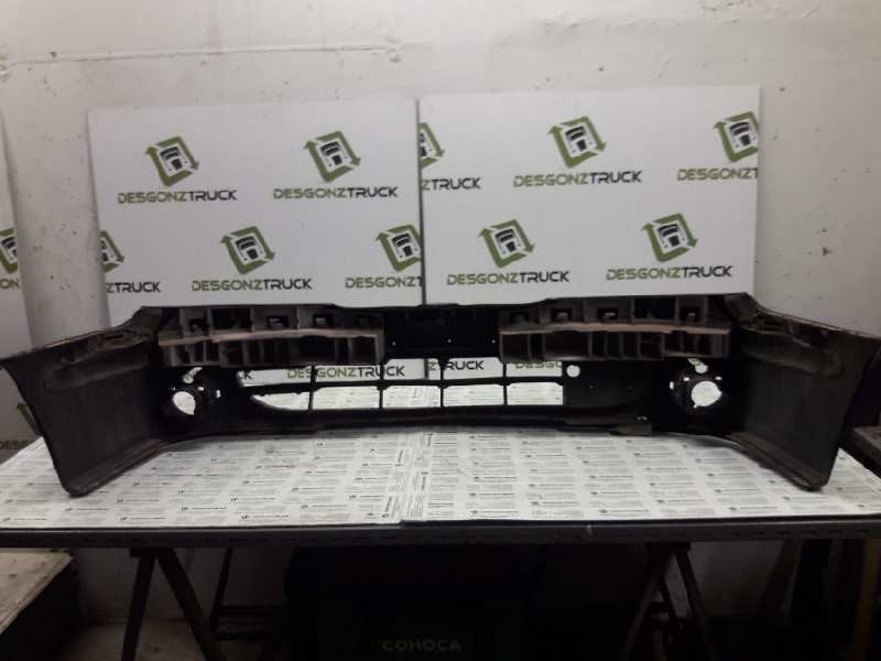 Recambio de paragolpes delantero para renault megane i classic (la0) 1.9 dti alize referencia OEM IAM 7700427561  