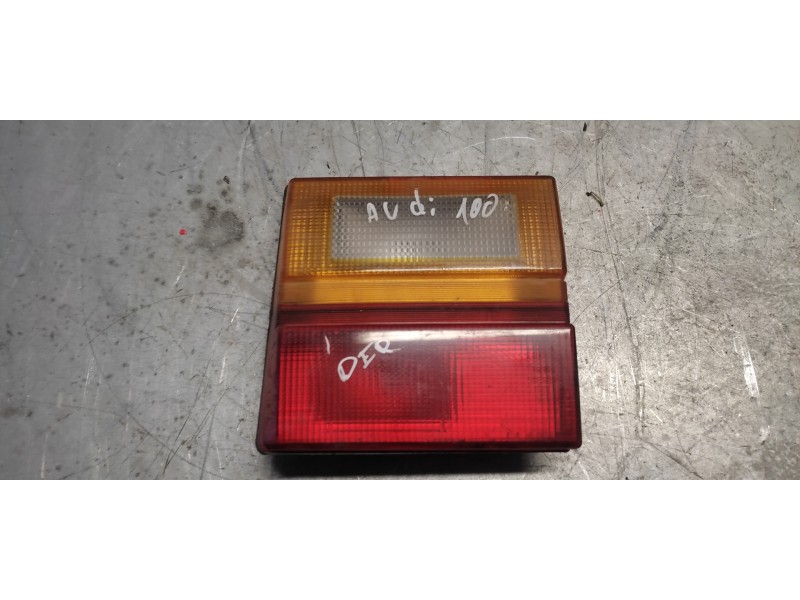 Recambio de piloto trasero derecho interior para audi 100 avant (445) cd referencia OEM IAM   