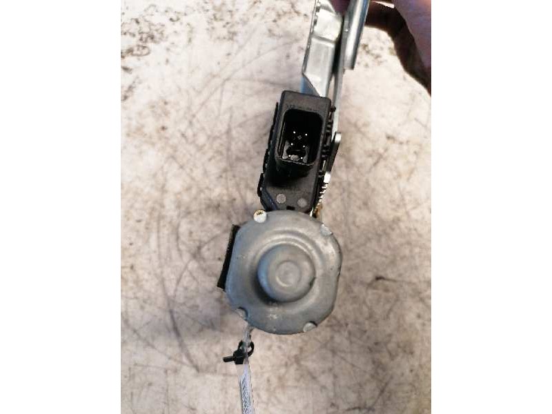 Recambio de elevalunas delantero derecho para opel zafira a elegance referencia OEM IAM 2311002919 6 PINS 