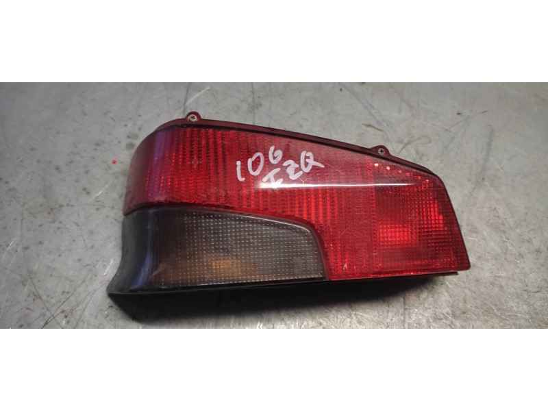 Recambio de piloto trasero izquierdo para peugeot 106 (s1) cocktail referencia OEM IAM   