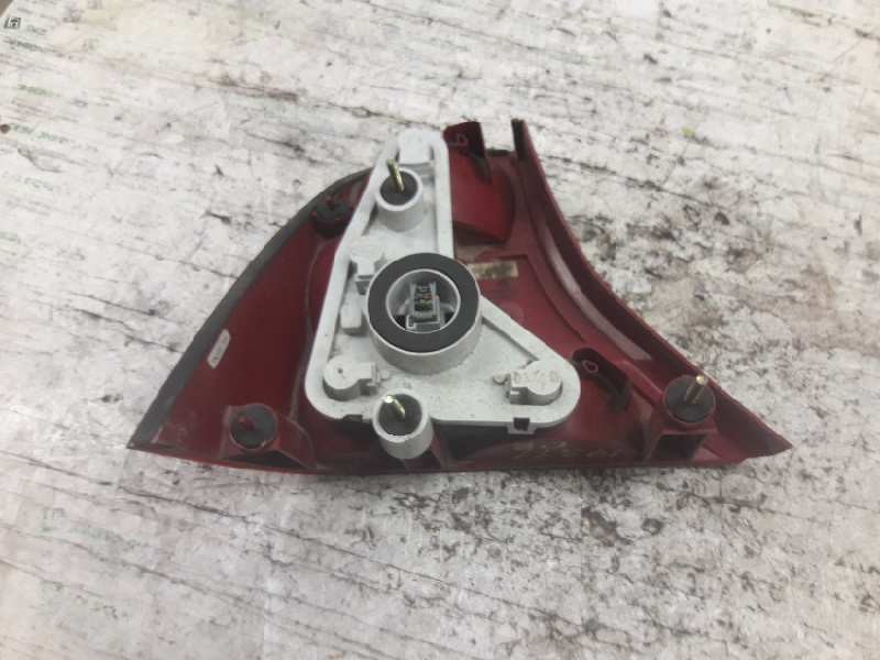 Recambio de piloto trasero derecho para ford focus berlina (cak) ambiente referencia OEM IAM XS413404  