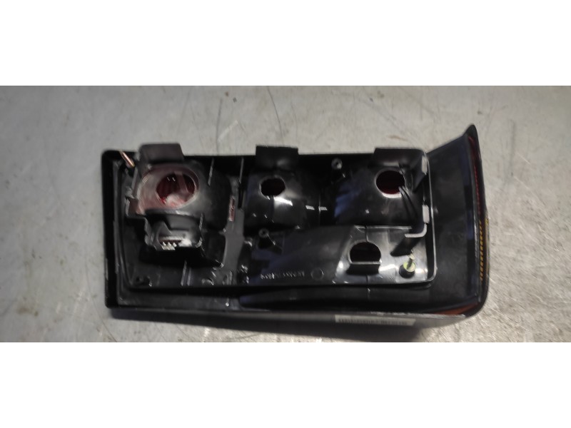 Recambio de piloto trasero derecho para ford orion gl referencia OEM IAM  NUEVO 