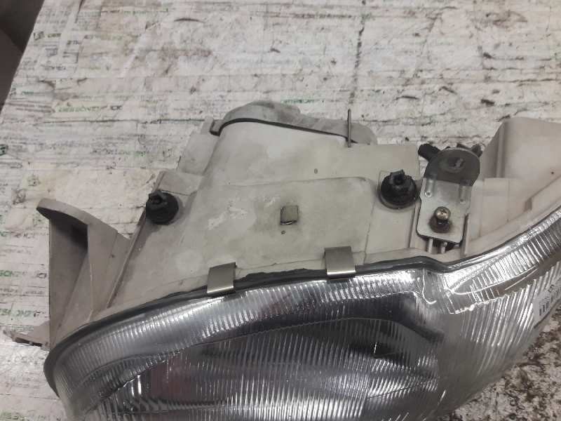 Recambio de faro izquierdo para ford escort berlina/turnier bravo lim. referencia OEM IAM 95AG13K060BA  