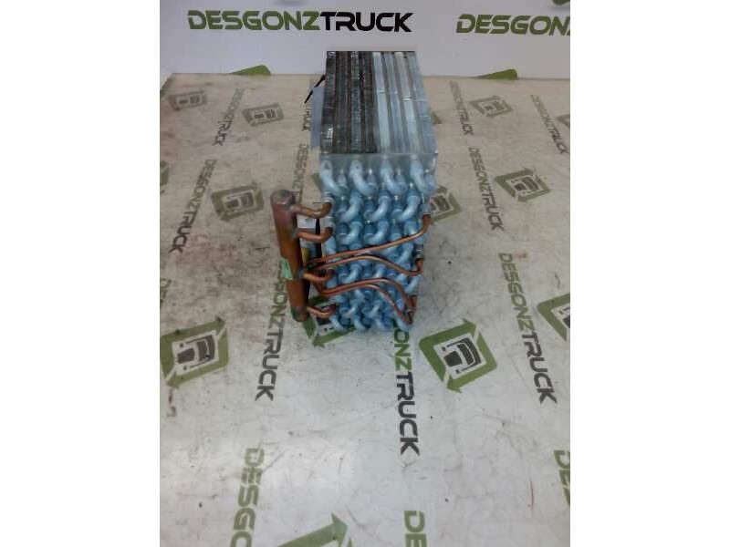 Recambio de radiador calefaccion / aire acondicionado para nissan trucks atleon 35.15 referencia OEM IAM 7571421002  