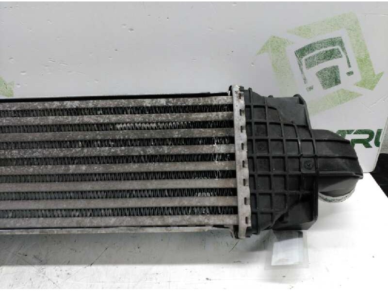 Recambio de intercooler para ford focus berlina (cap) ambiente (d) referencia OEM IAM 1673687  