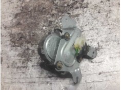 Recambio de motor limpia trasero para nissan terrano/terrano.ii (r20) referencia OEM IAM  3 PINS  2