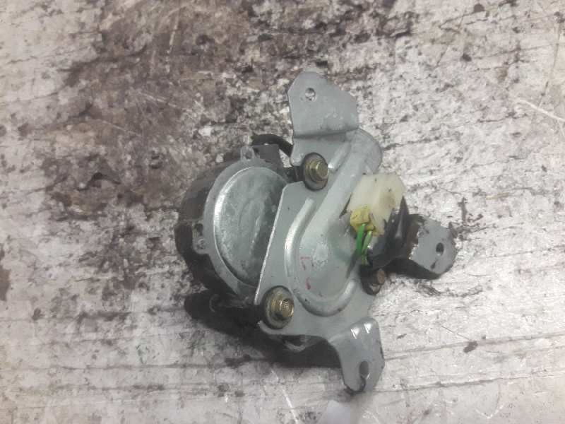 Recambio de motor limpia trasero para nissan terrano/terrano.ii (r20) referencia OEM IAM  3 PINS 