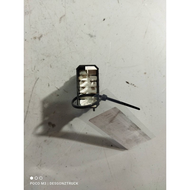Recambio de interruptor para scania serie p/g/r (c-clase) 12.7 diesel referencia OEM IAM 1421845  