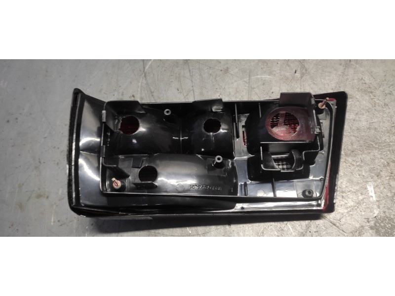 Recambio de piloto trasero izquierdo para ford orion gl referencia OEM IAM  NUEVO 