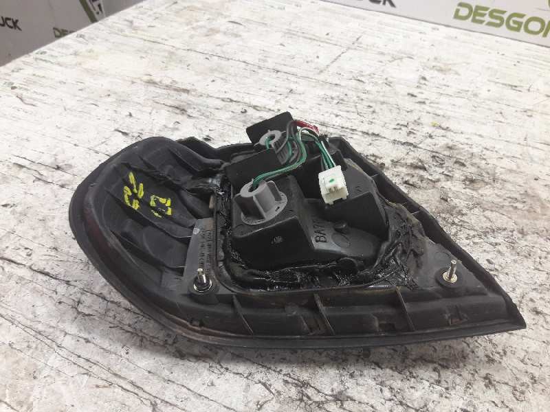 Recambio de piloto trasero derecho para nissan almera (n15) gx referencia OEM IAM   