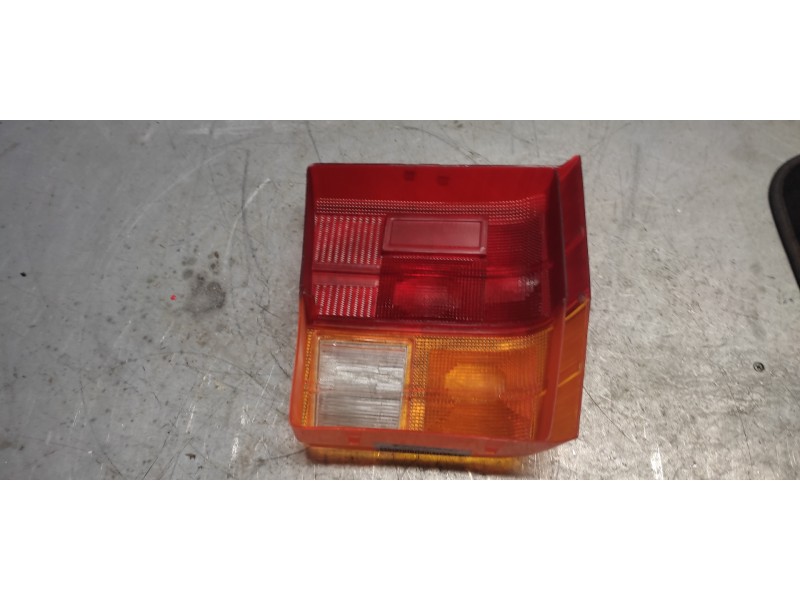 Recambio de piloto trasero derecho para fiat uno (146) 45 fire referencia OEM IAM TULIPA NUEVO 