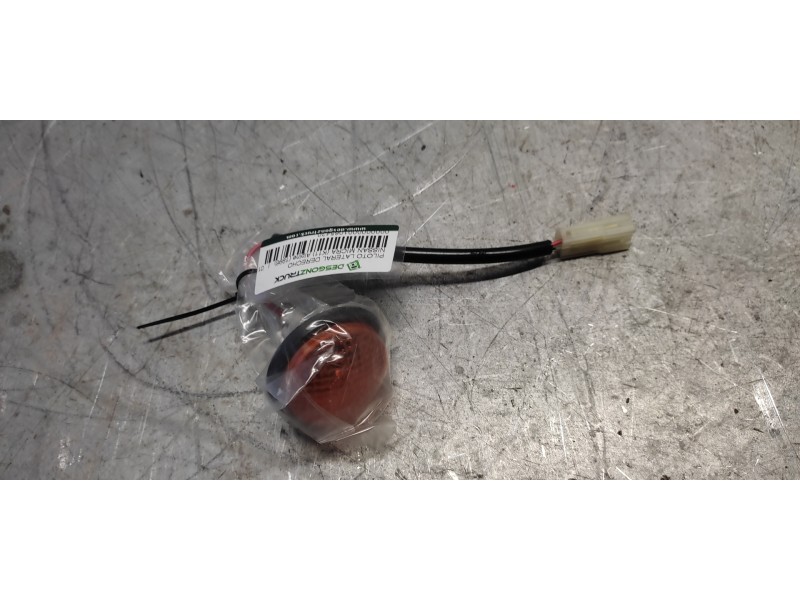 Recambio de piloto lateral derecho para nissan micra (k11) alpine (1996) referencia OEM IAM  NUEVO 