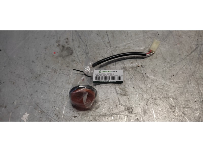Recambio de piloto lateral derecho para nissan micra (k11) alpine (1996) referencia OEM IAM  NUEVO 