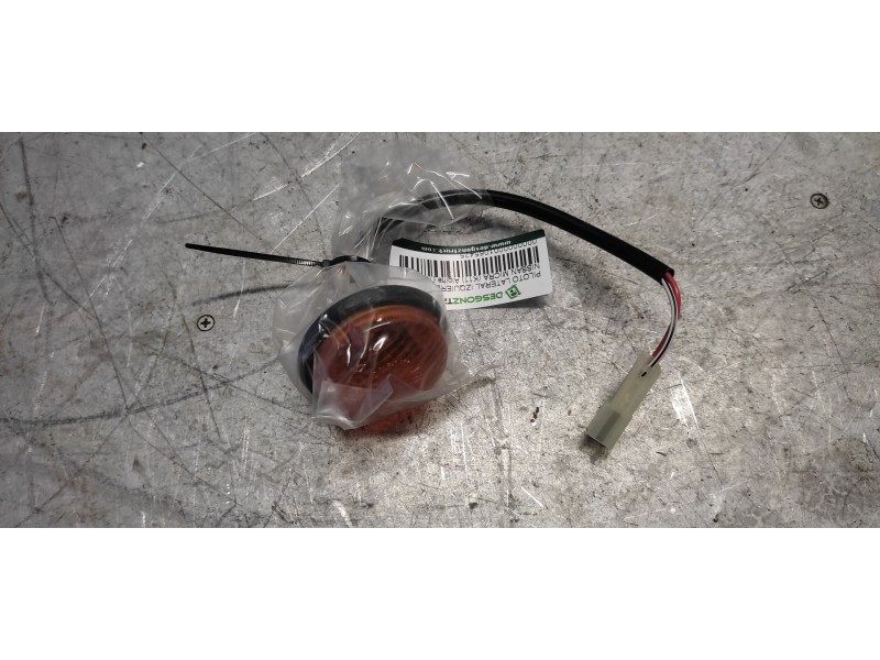 Recambio de piloto lateral izquierdo para nissan micra (k11) alpine (1996) referencia OEM IAM  NUEVO 