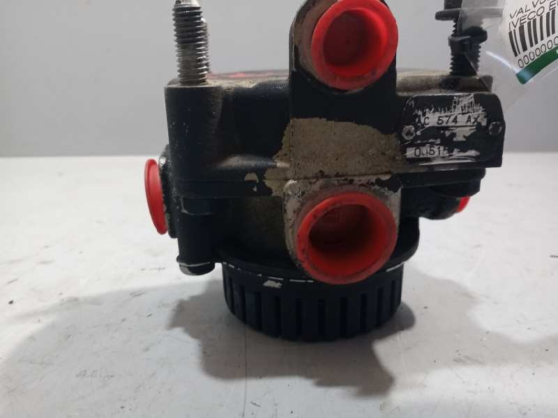 Recambio de valvula aire para iveco eurocargo 7.7 diesel referencia OEM IAM AC574AX  