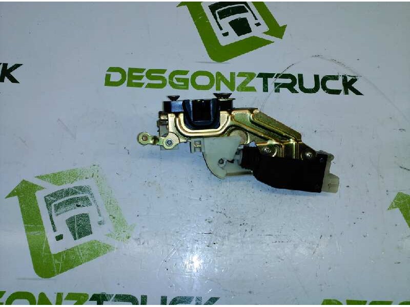 Recambio de cerradura puerta delantera derecha para opel astra f berlina gl referencia OEM IAM 24425292  