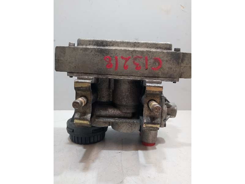 Recambio de valvula aire para iveco eurotech (mp) referencia OEM IAM 4801030220  VALVULA EBS REMOLQUE