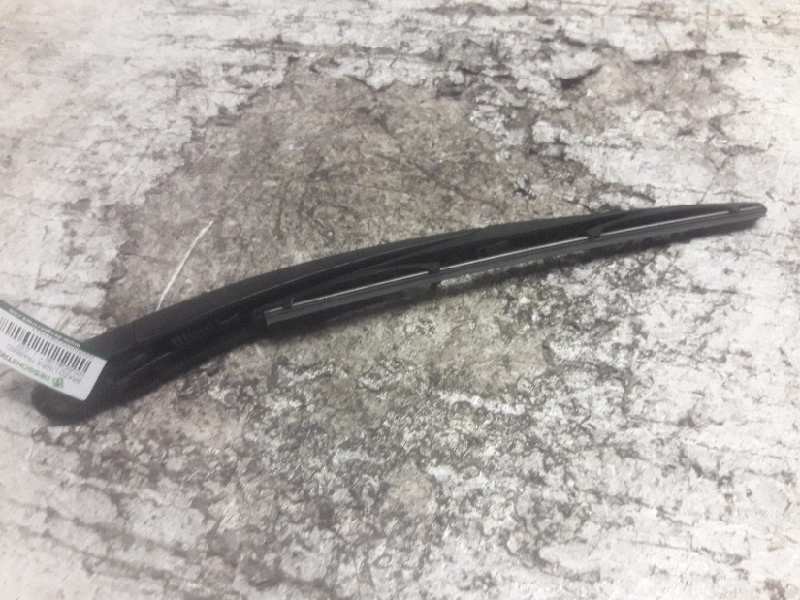 Recambio de brazo limpia trasero para hyundai i30 referencia OEM IAM   