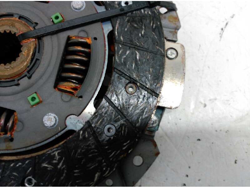 Recambio de kit embrague para fiat punto berlina (188) 1.9 d (i) referencia OEM IAM 0071734908  